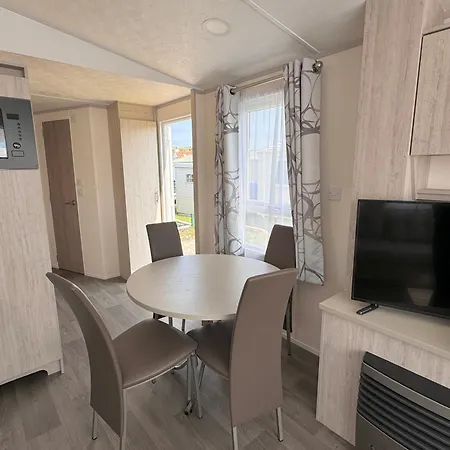 Camping Oasis 2 Slpk Caravan 'topaz' * オステンド