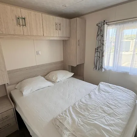 キャンプ場 Camping Oasis 2 Slpk Caravan 'topaz' *